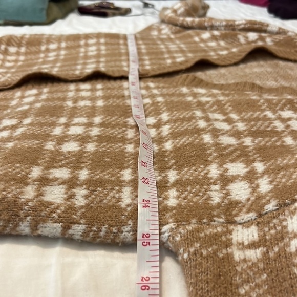 Almost Famous Tan and White plaid Print Sweater Twinset - Picture 11 of 13